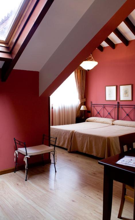 Hotel Torrepalacio Proaza Eksteriør bilde