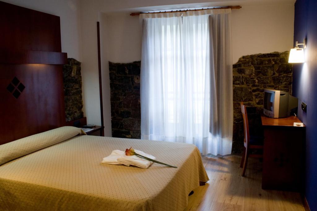 Hotel Torrepalacio Proaza Eksteriør bilde
